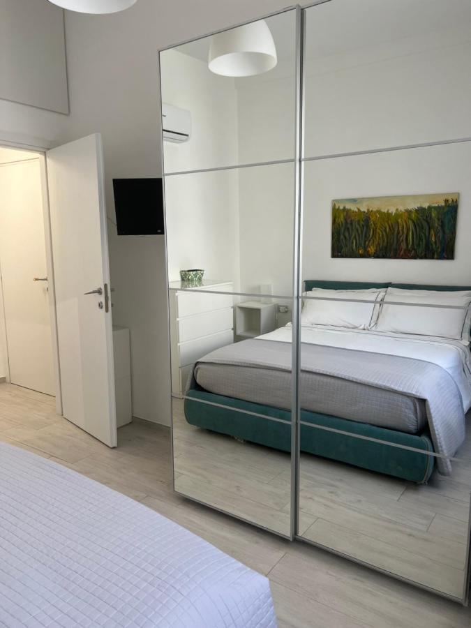 Riviera Apartments ペスカーラ エクステリア 写真