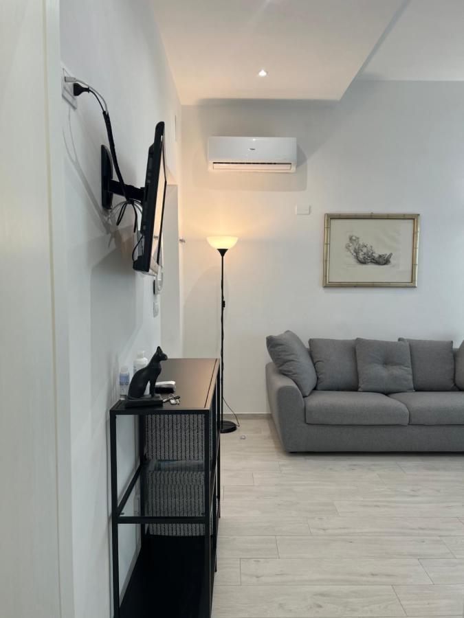 Riviera Apartments ペスカーラ エクステリア 写真