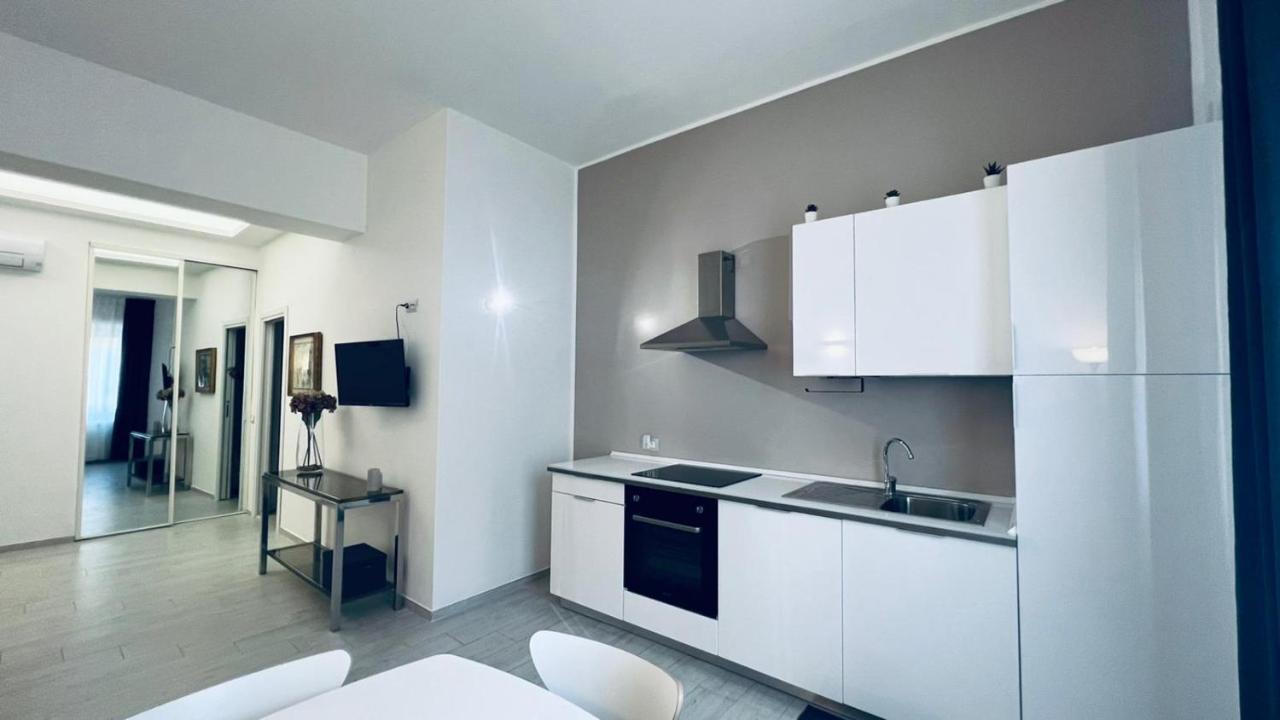 Riviera Apartments ペスカーラ エクステリア 写真